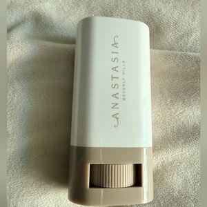Anastasia Beverly Hills Beauty Balm #7
